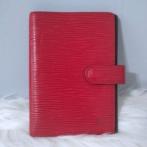 Louis Vuitton epi agenda 1990s EUC